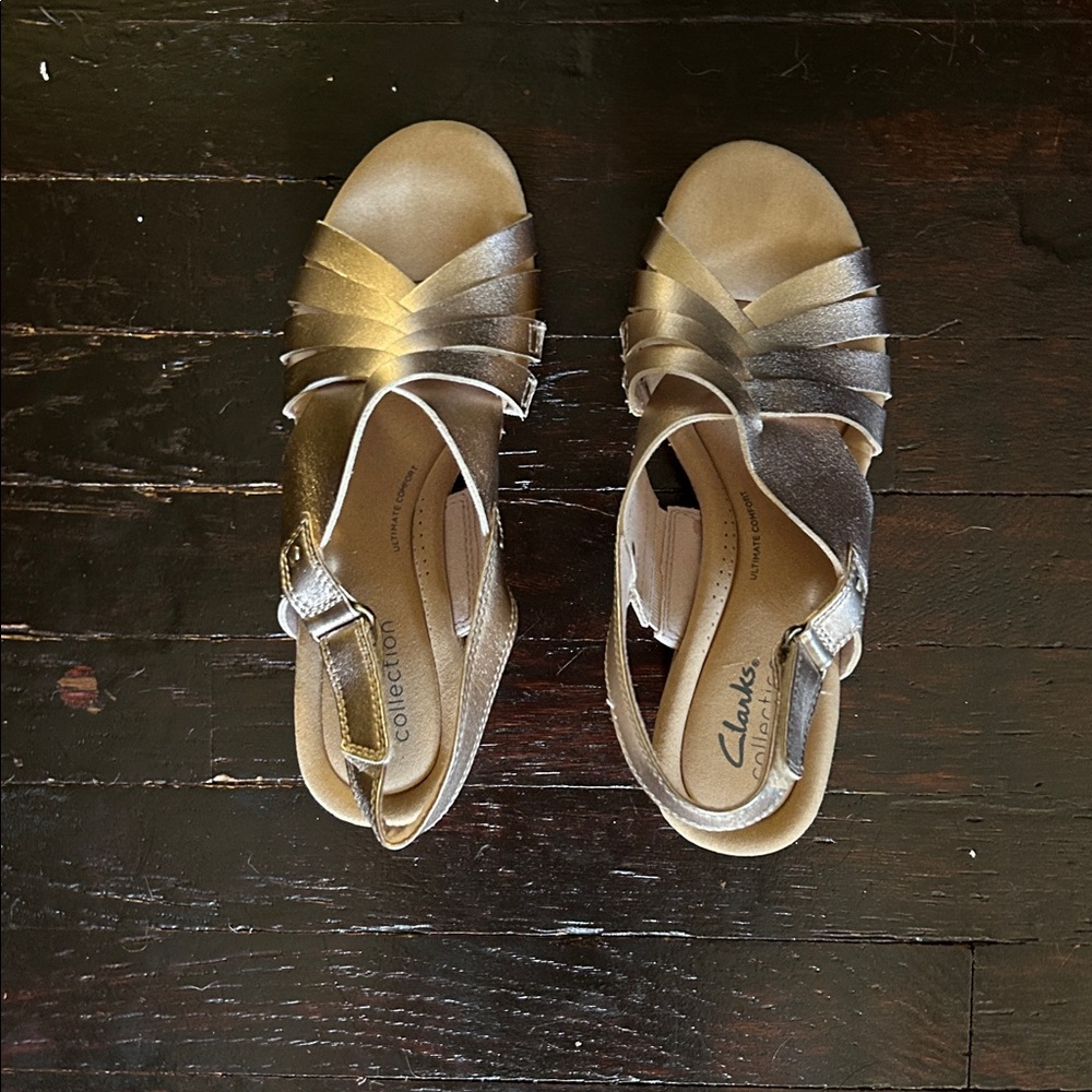Clarks Metallic Rose Gold Wedge Sandals - Picture 2 of 9